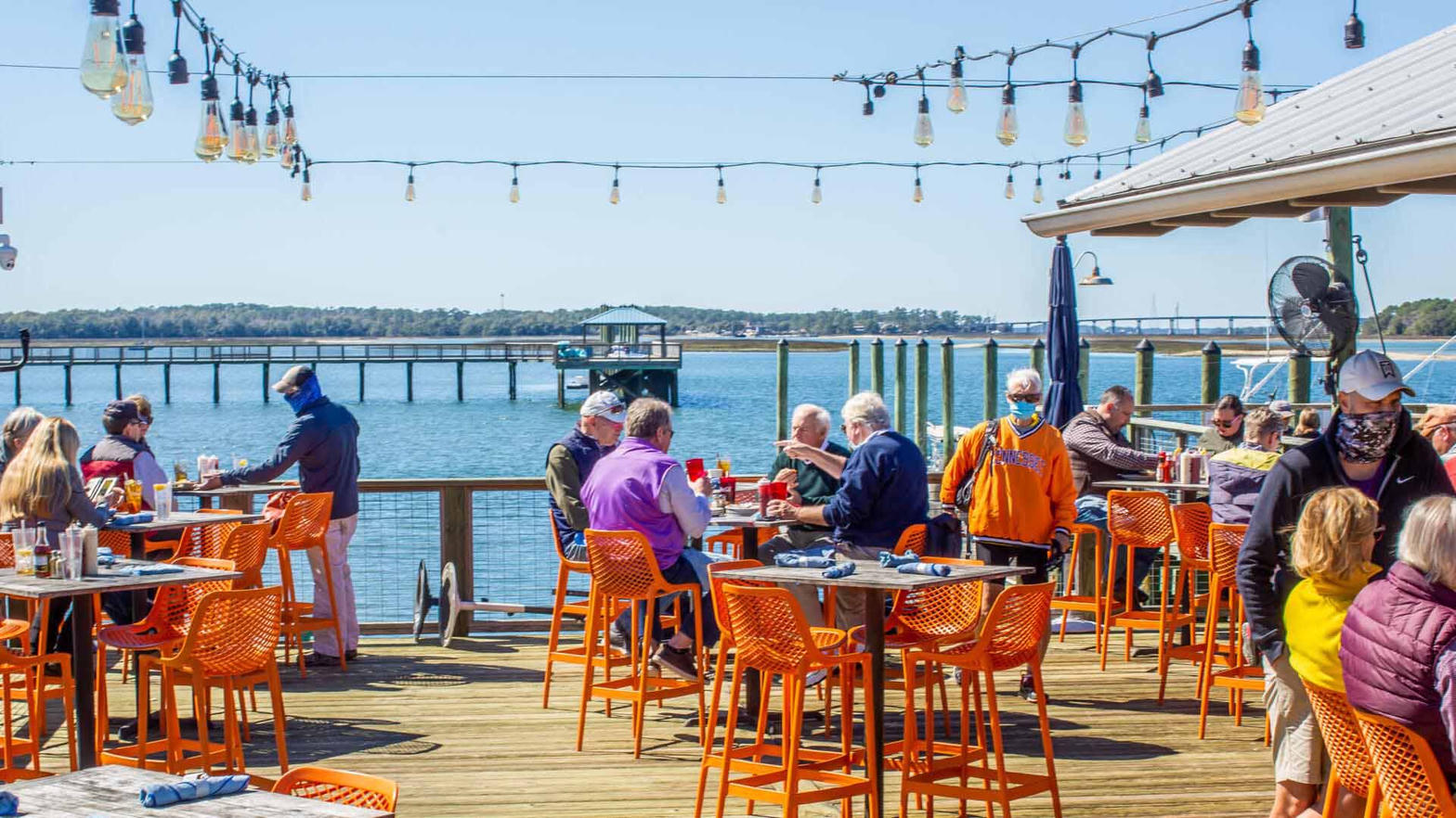 Hudson’s Seafood House on the Docks